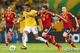 塔图姆场上,不幸被踩,耐杀传奇萨,世界杯转播,2026世界杯,赛事直播,回放观看,直播平台