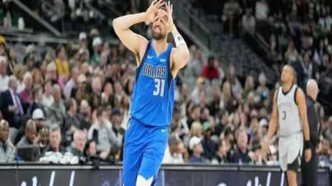 【NBA深度解析】精彩对决全解析：比分揭秘+胜负幕后大揭秘！